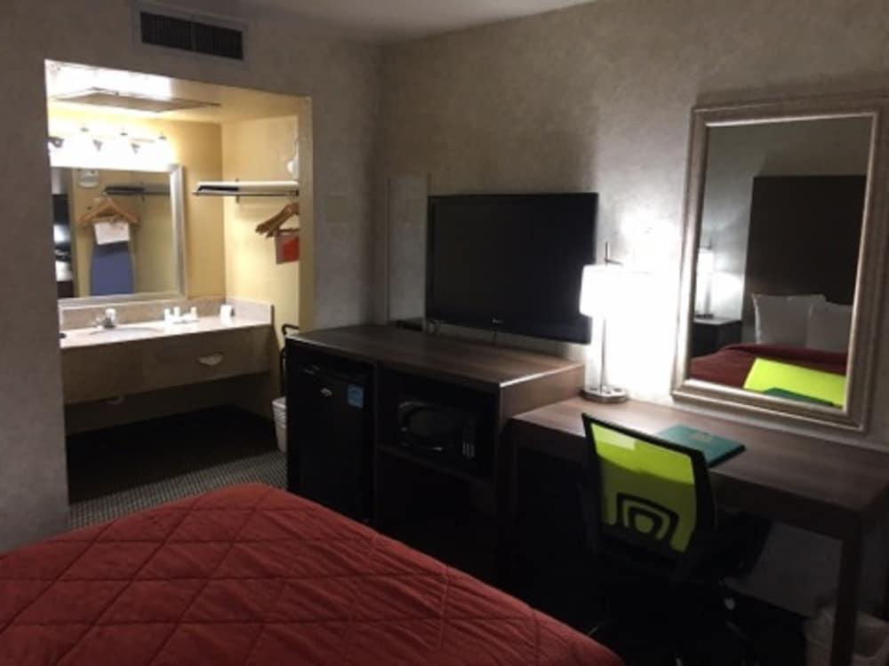Quality Inn Flagstaff East I-40 מראה חיצוני תמונה