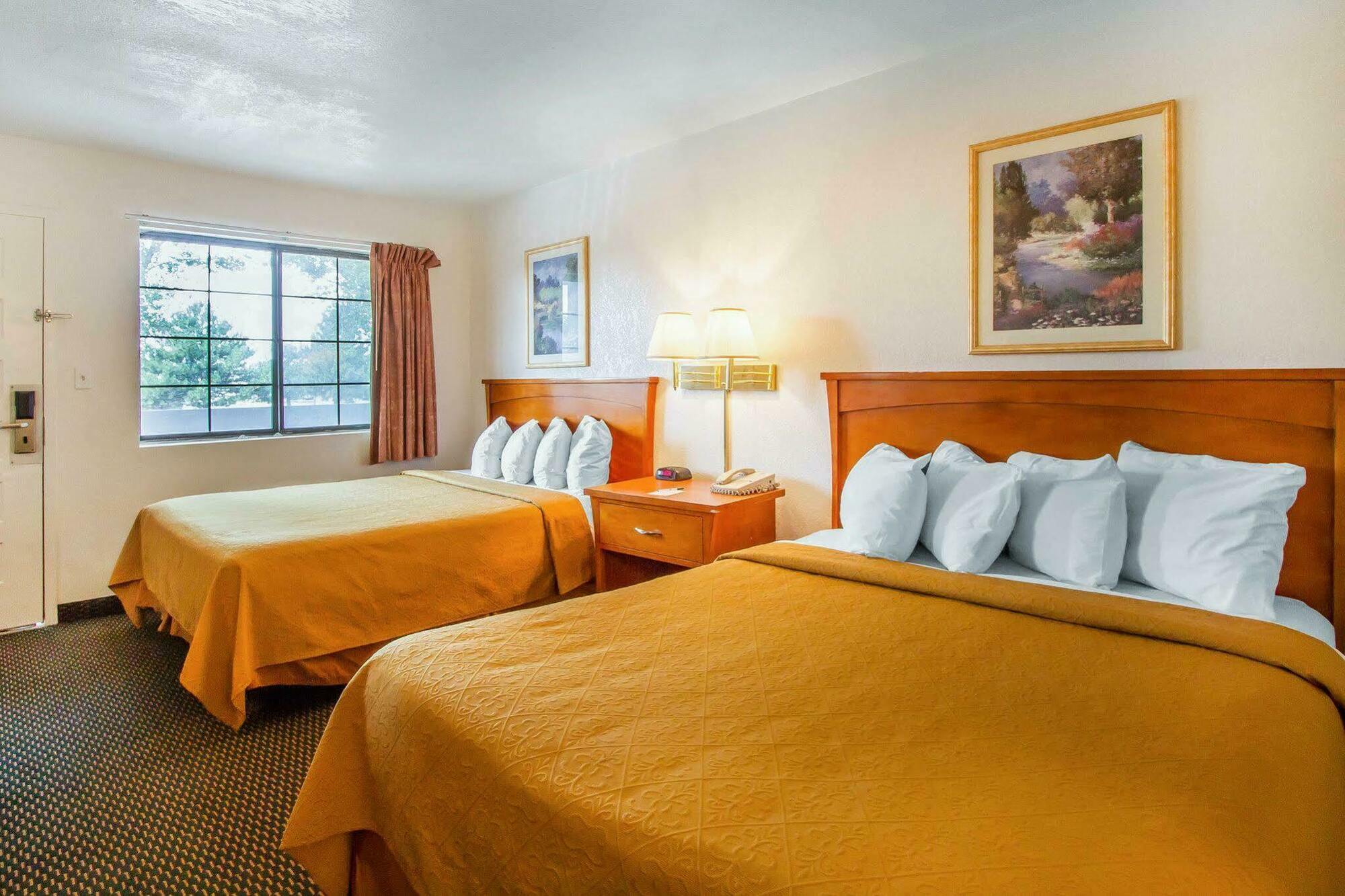 Quality Inn Flagstaff East I-40 מראה חיצוני תמונה