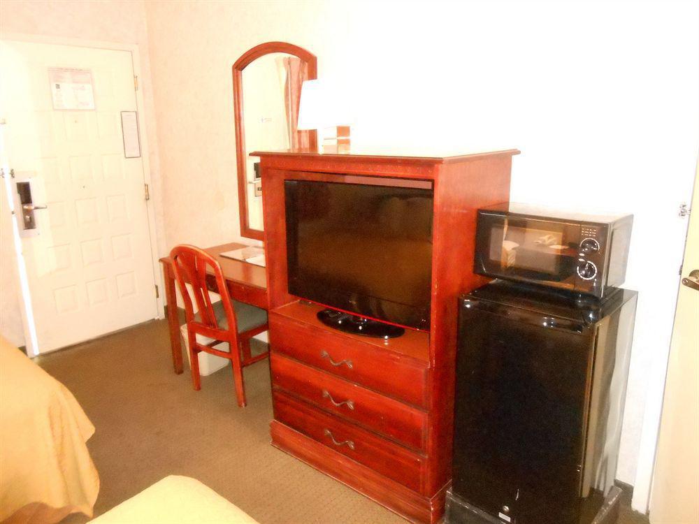 Quality Inn Flagstaff East I-40 מראה חיצוני תמונה