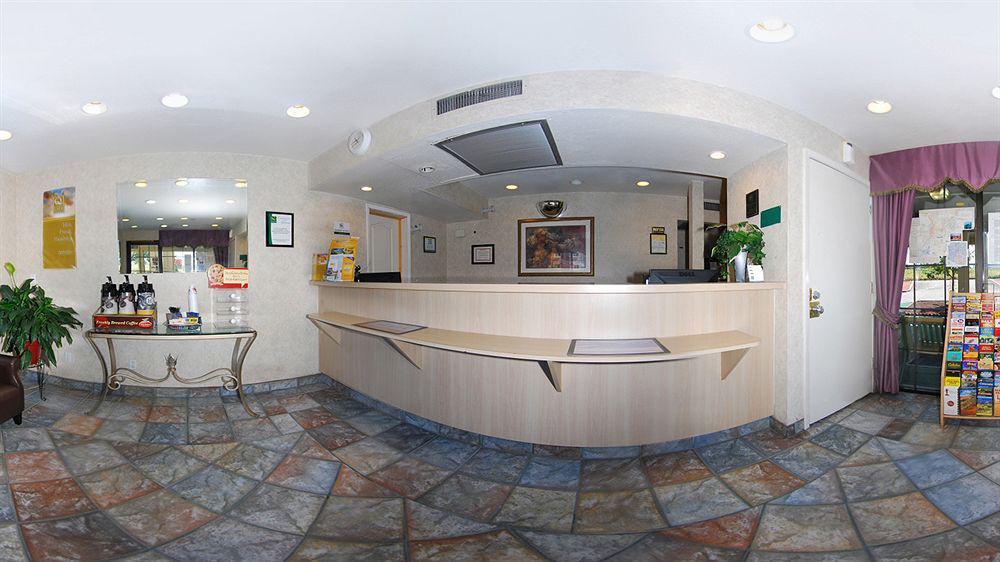 Quality Inn Flagstaff East I-40 מראה חיצוני תמונה