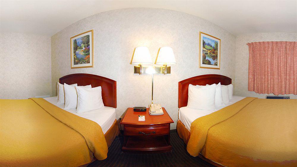 Quality Inn Flagstaff East I-40 מראה חיצוני תמונה